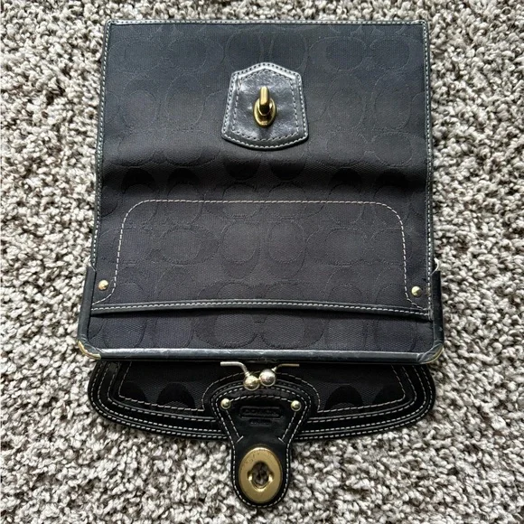 Coach legacy kisslock turnlock wallet 65th anniversary edition - Picture 10 of 16